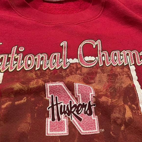 Vintage University of Nebraska Cornhuskers 1995 National Champions Sweatshirt - Picture 4 of 8